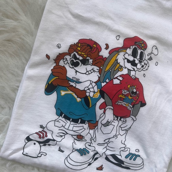 Matt Gondek Taz & Bugs Bunny Limited T-Shirt 2/50 Size: S - Picture 4 of 5
